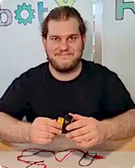 Учитель Игнатьев Никита